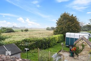 Photo 30- click for photo gallery